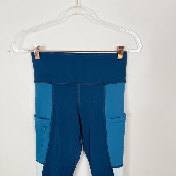 Athleta Up For Anything 7/8 Colorblock Leggings Blue Teal Mint XSmall XS Active - Picture 3 of 11